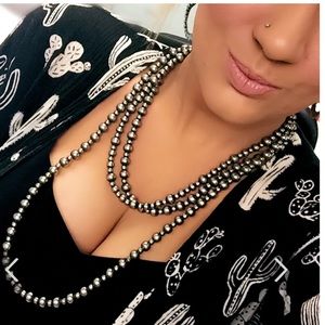 6 and 10mm Navajo Pearls Necklace 18 inch